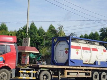 深圳危化品倉(cāng)儲(chǔ)配送服務(wù)公司 專(zhuān)業(yè)危險(xiǎn)品倉(cāng)庫(kù)與物流的守護(hù)者